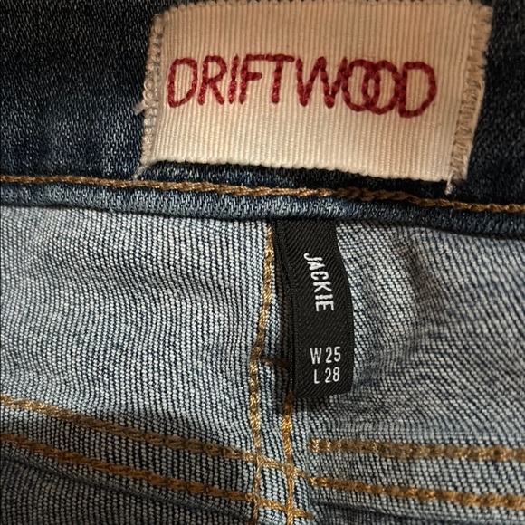 Driftwood Jackie Embroidered skinny jeans - Picture 5 of 8